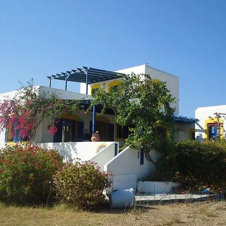 Paros Molos Beachfront Apartment Marmara